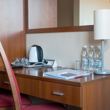 Hotel Dal Kielce Eksteriør bilde
