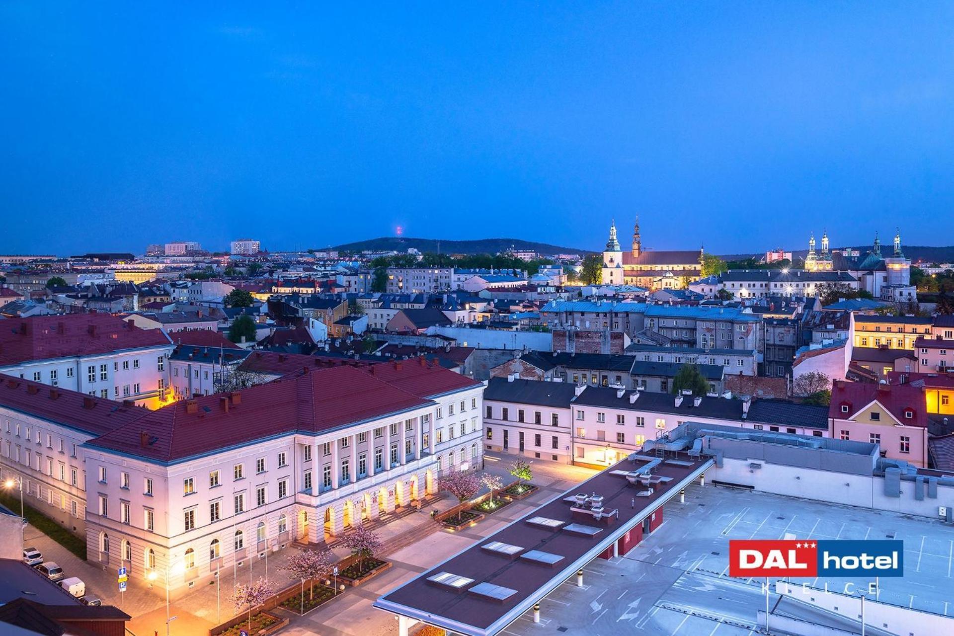 Hotel Dal Kielce Eksteriør bilde