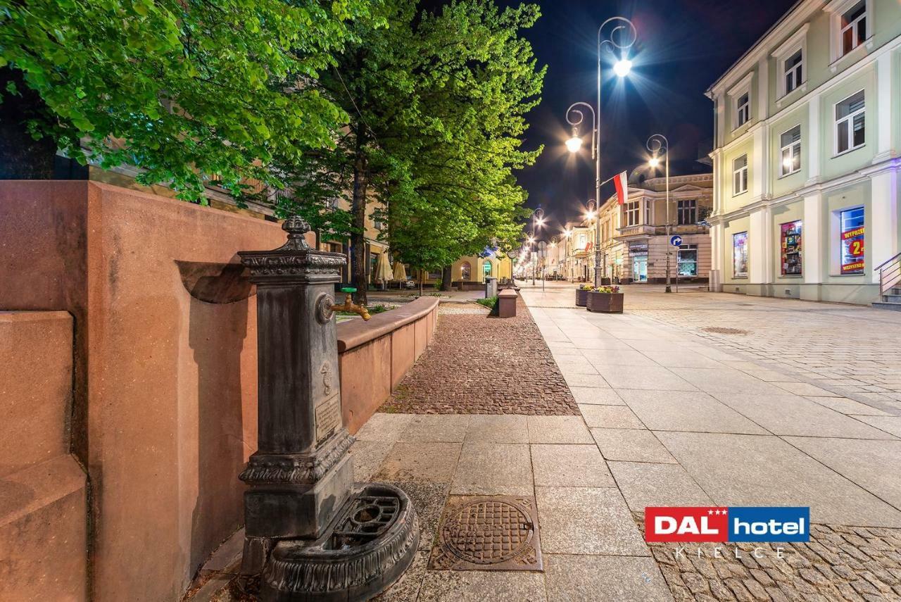 Hotel Dal Kielce Eksteriør bilde