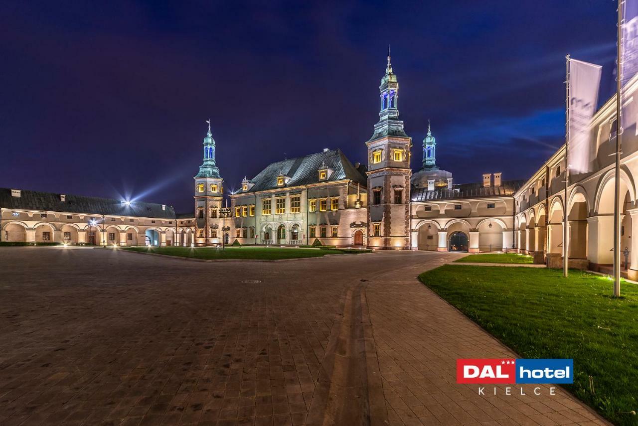 Hotel Dal Kielce Eksteriør bilde